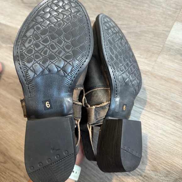 Very Volatile Charcoal Harness Distressed Leather Ankle Boots - Picture 3 of 7